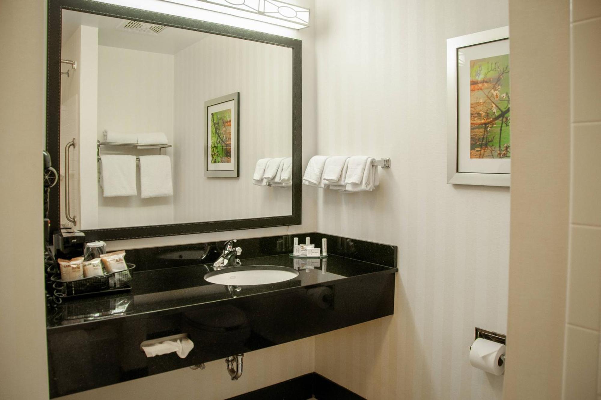 Fairfield Inn And Suites By Marriott Colorado Springs North Air Force Academy Gleneagle Luaran gambar